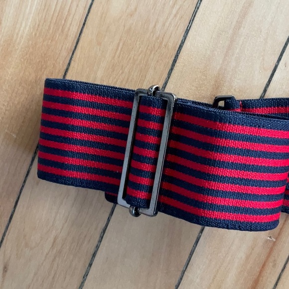Adjustable belt - Picture 3 of 3